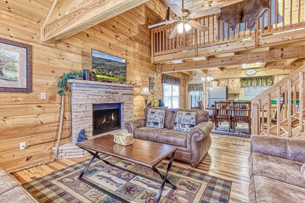 Вилла Smoky Mountain Gem Гатлинбург Экстерьер фото