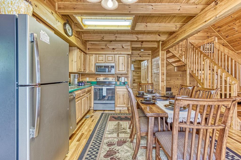 Вилла Smoky Mountain Gem Гатлинбург Экстерьер фото