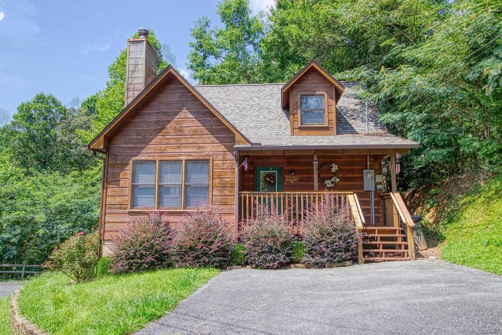 Вилла Smoky Mountain Gem Гатлинбург Экстерьер фото