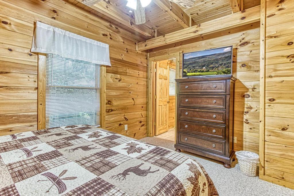 Вилла Smoky Mountain Gem Гатлинбург Экстерьер фото